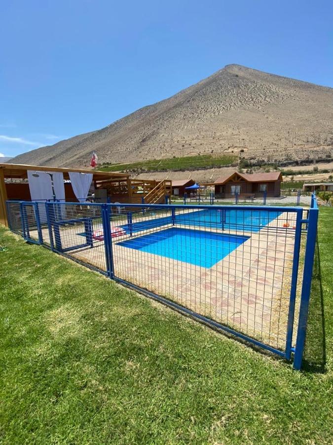 Cabanas Vicuna Cielo De Peralillo - Valle De Elqui Vicuña Exterior foto