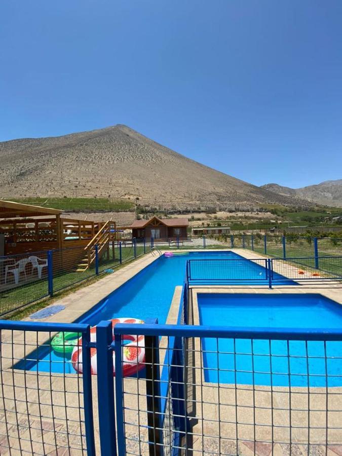 Cabanas Vicuna Cielo De Peralillo - Valle De Elqui Vicuña Exterior foto